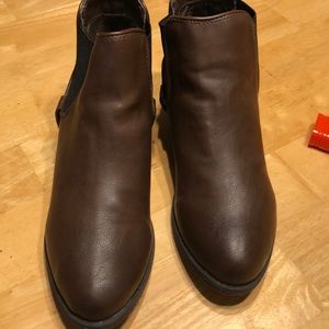 Carlos by Carlos Santana Lynn Ankle Bootie 8